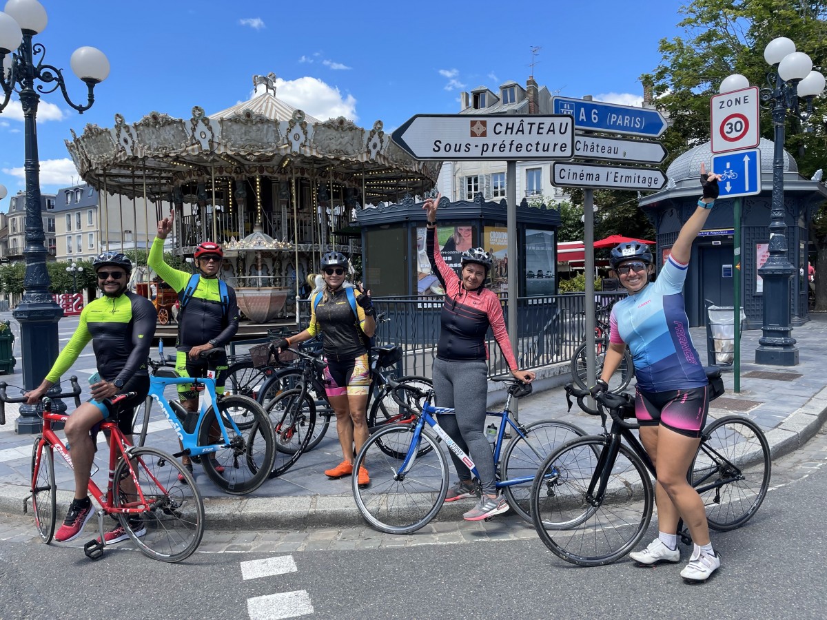 Aventuras de ciclismo nos entornos de Paris