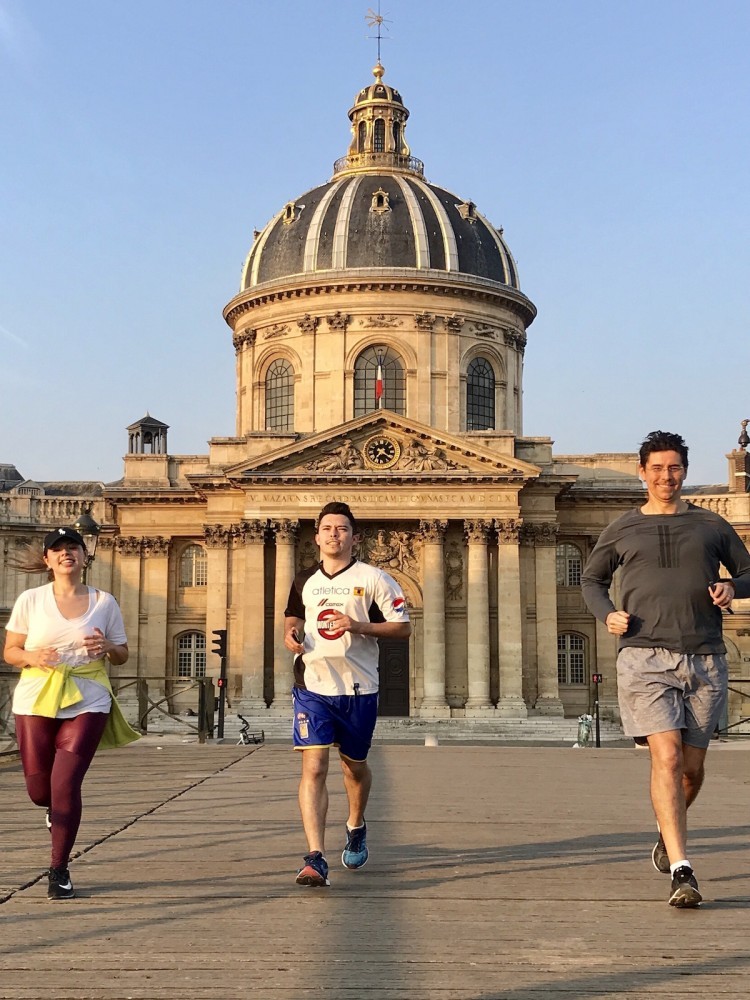 🔑 Corra pelos Segredos de Paris